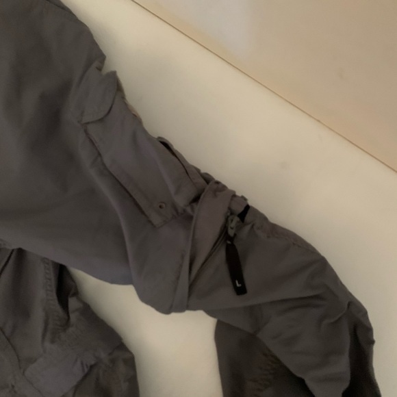 Magellan Outdoors Hiking pants Men’s size XL gray - Picture 10 of 16